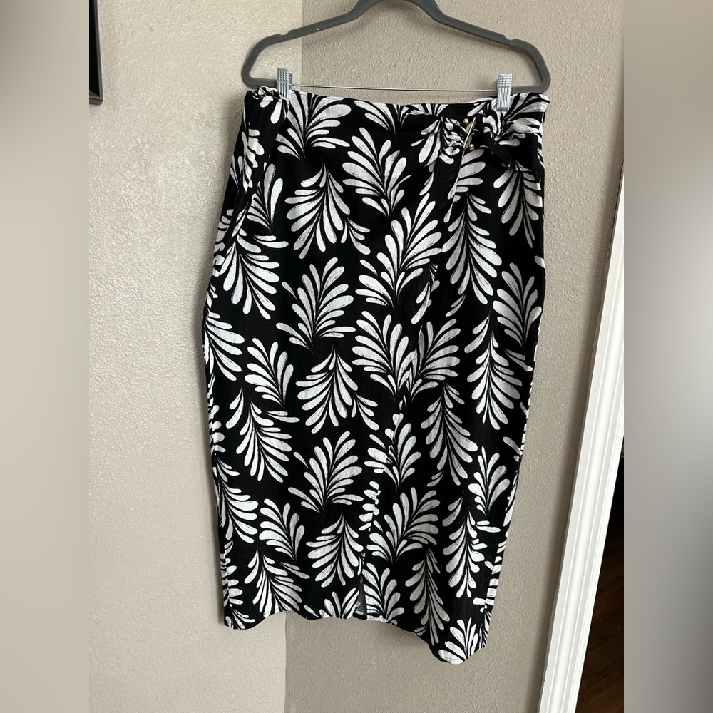 Skirt & Top - Black and White Leaf Print Skirt and Top